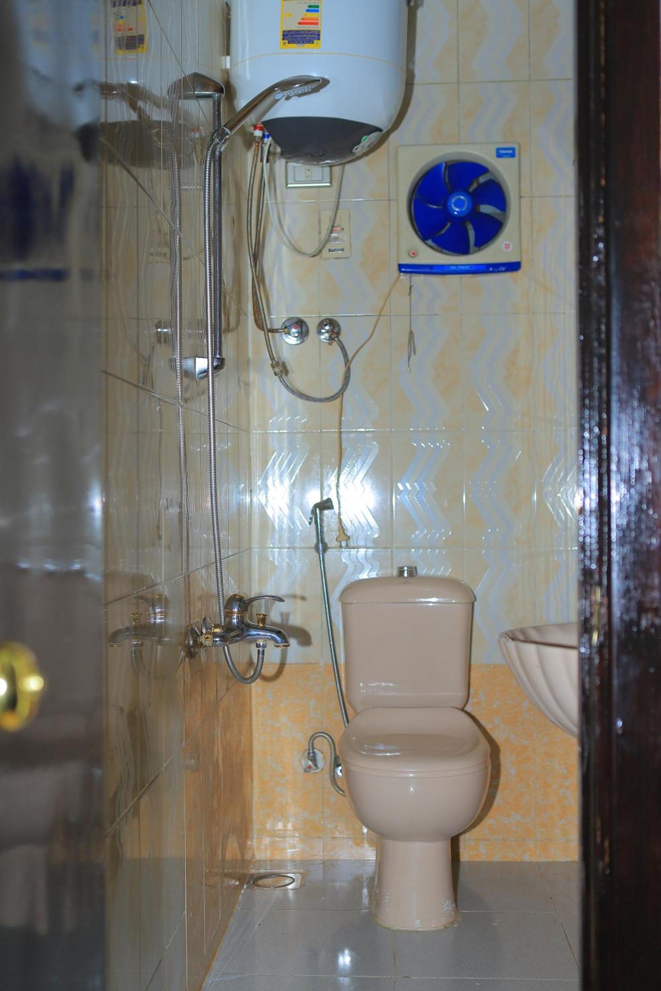 Hostal Kings Palace *