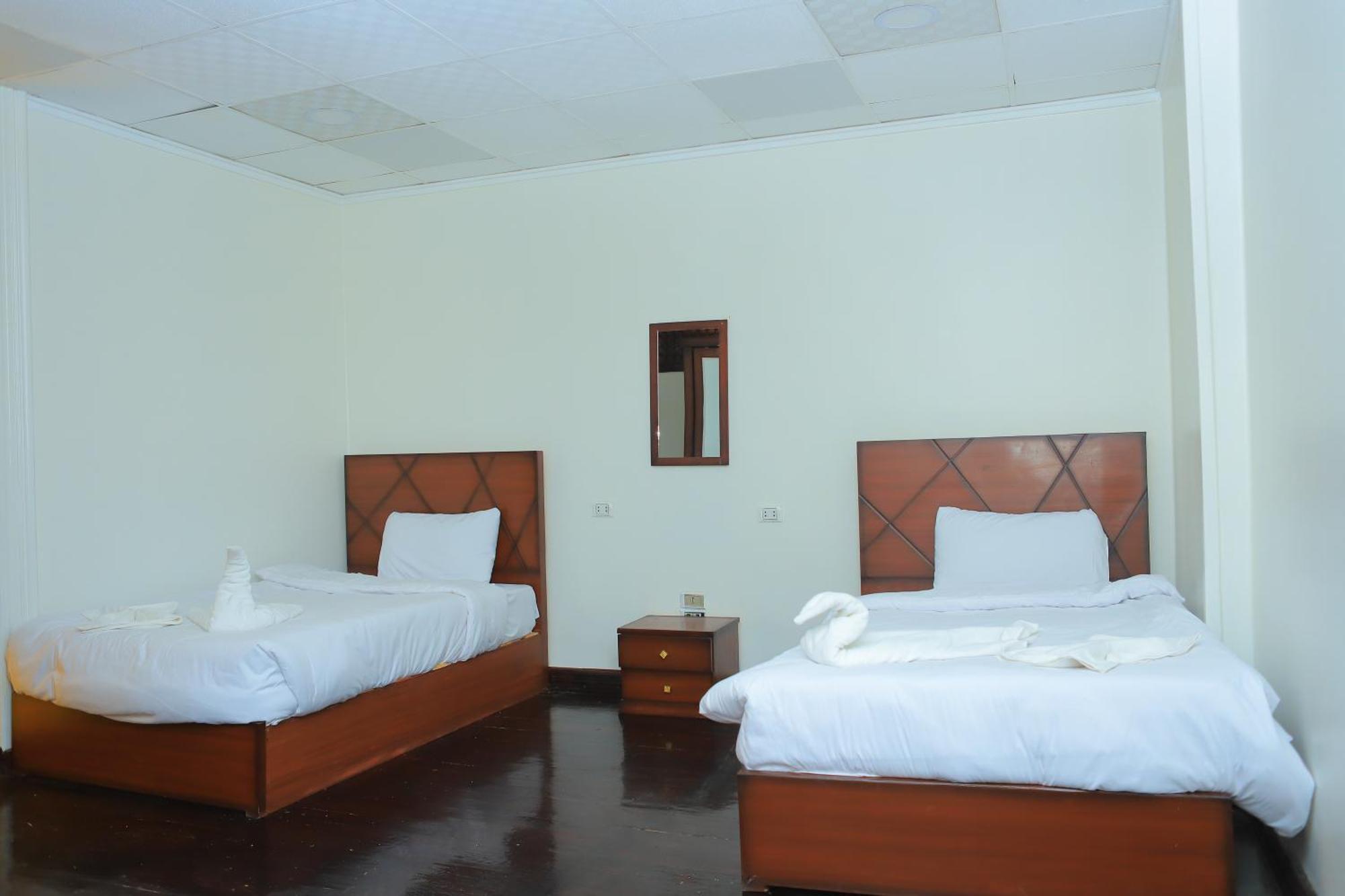 Kings Palace Hostel