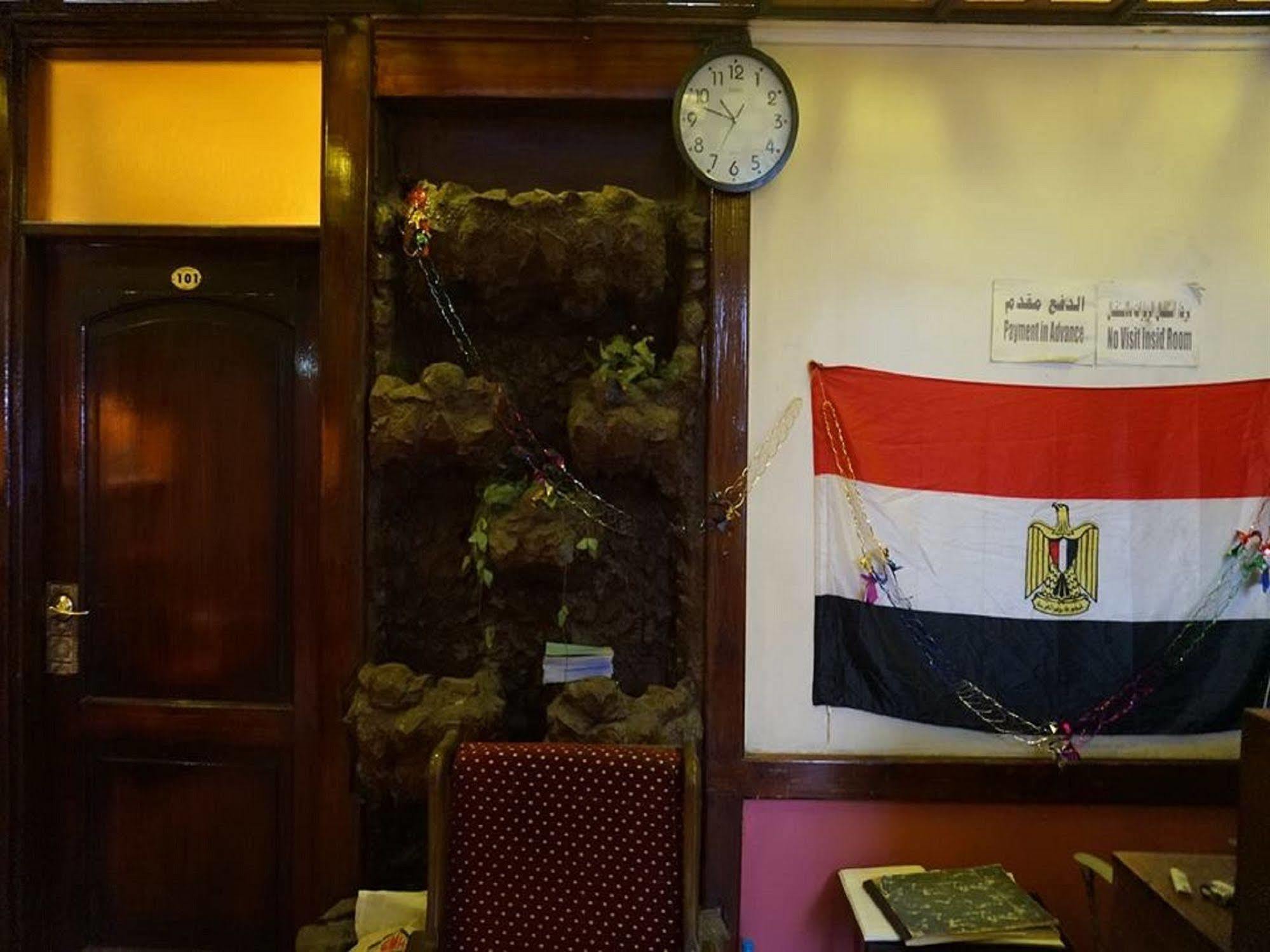 Kings Palace Hostel
